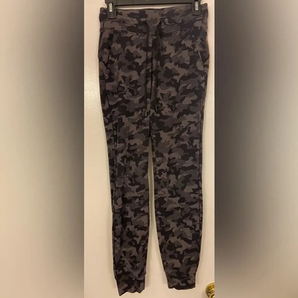 Lululemon Ready To Rulu Jogger Jacquard Heritage Camo Black Size 4 - Picture 4 of 7